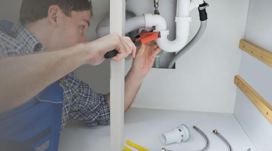 Professional septic pumping service in Mentcle, PA